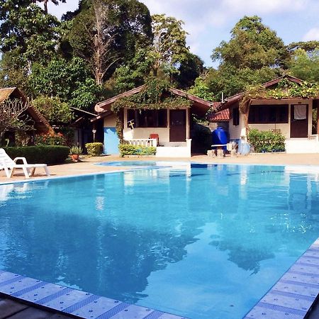 Big Elk Steak House - Homestay Trat Exterior foto